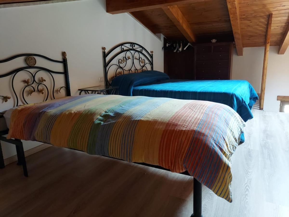 مبيت وإفطار Santo Stefano del Sole La Casa Sull'Aia,Av المظهر الخارجي الصورة